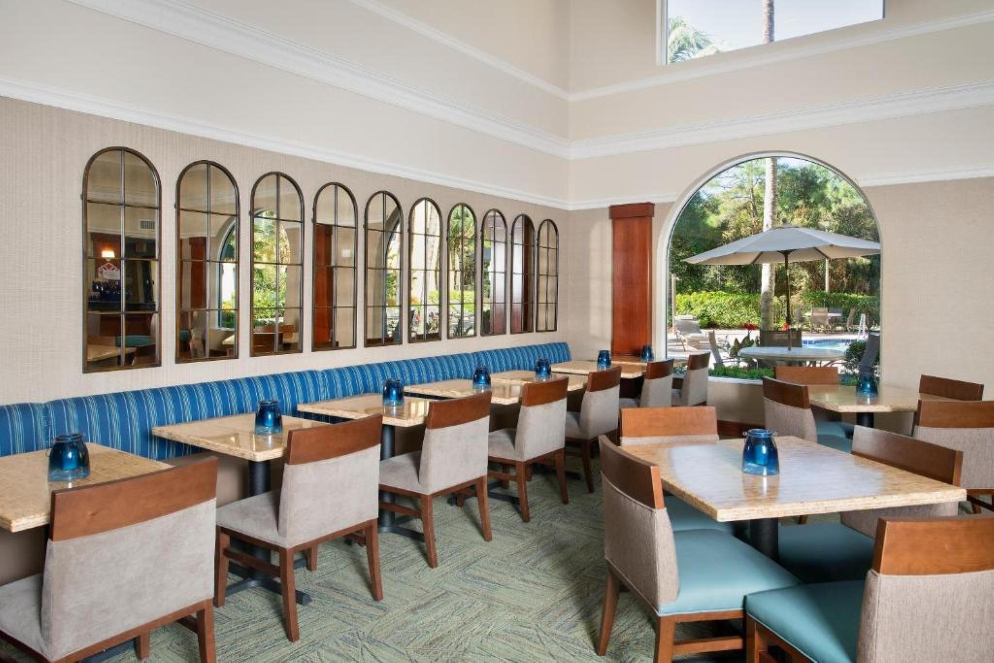 Hawthorn Extended Stay By Wyndham North Naples Exteriér fotografie
