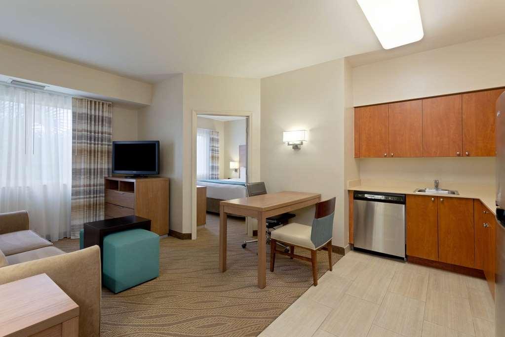 Hawthorn Extended Stay By Wyndham North Naples Pokoj fotografie