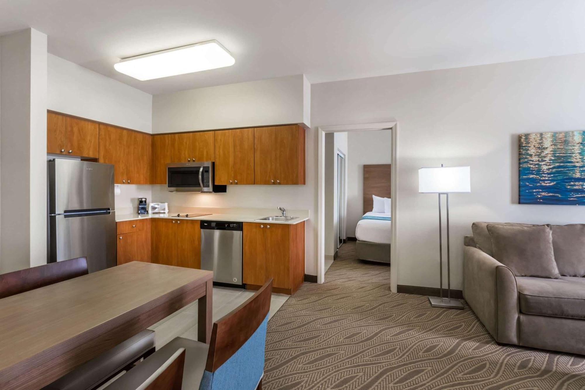 Hawthorn Extended Stay By Wyndham North Naples Exteriér fotografie