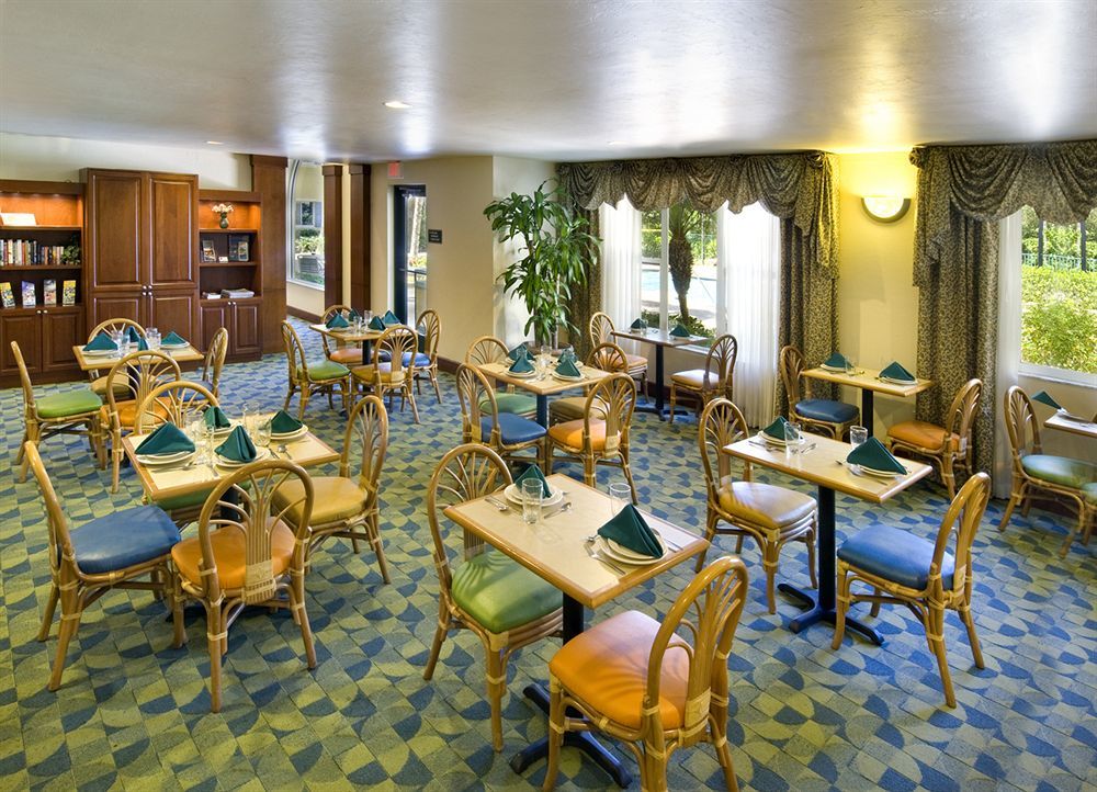 Hawthorn Extended Stay By Wyndham North Naples Exteriér fotografie