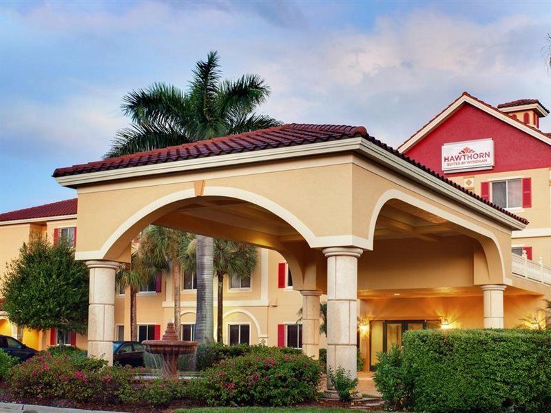 Hawthorn Extended Stay By Wyndham North Naples Exteriér fotografie