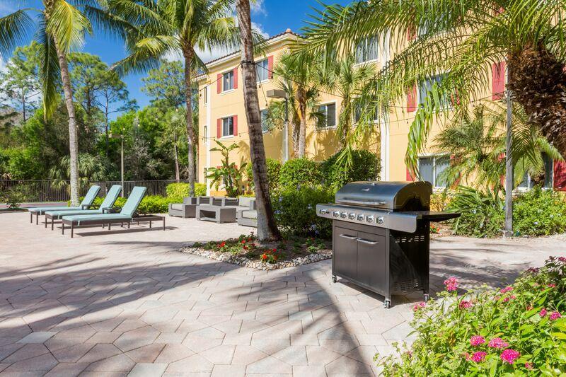 Hawthorn Extended Stay By Wyndham North Naples Exteriér fotografie
